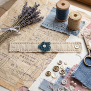Natural Linen Daisy Fabric Wristband – handmade patchwork fabric bracelet by Brusion