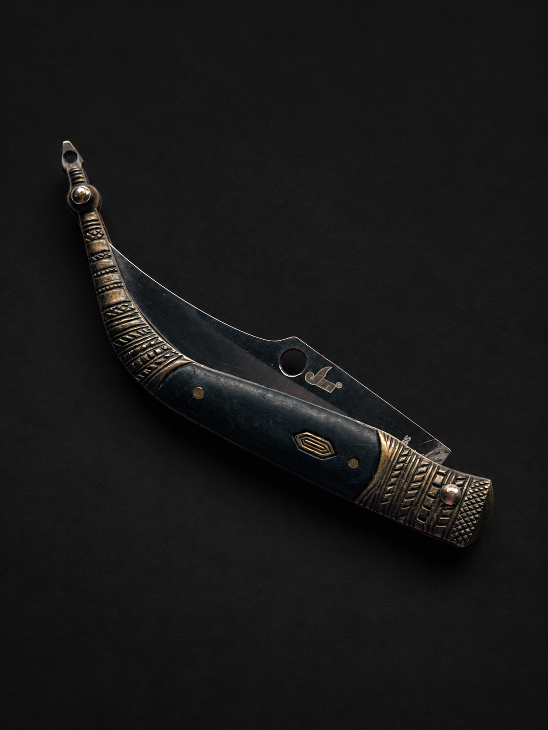 JOKER-Attributed Curved-Handle Folding Knife