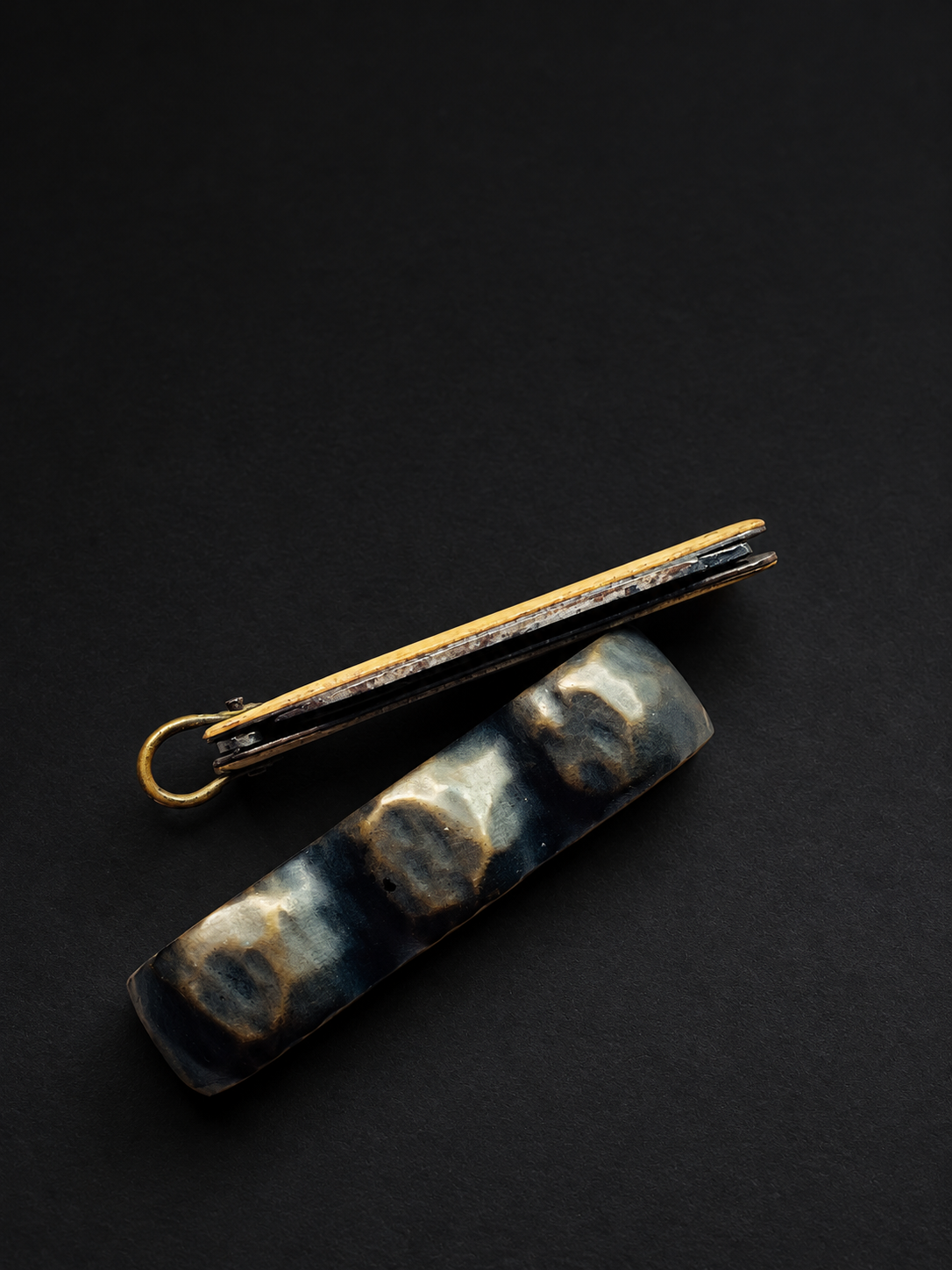 Japanese Pearloid Ring-End Penknife — view 3